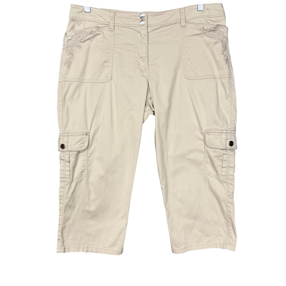WHBM Pants Womens 8 Beige Stone Embroidered Cargo Crop Leg Capri Stretch